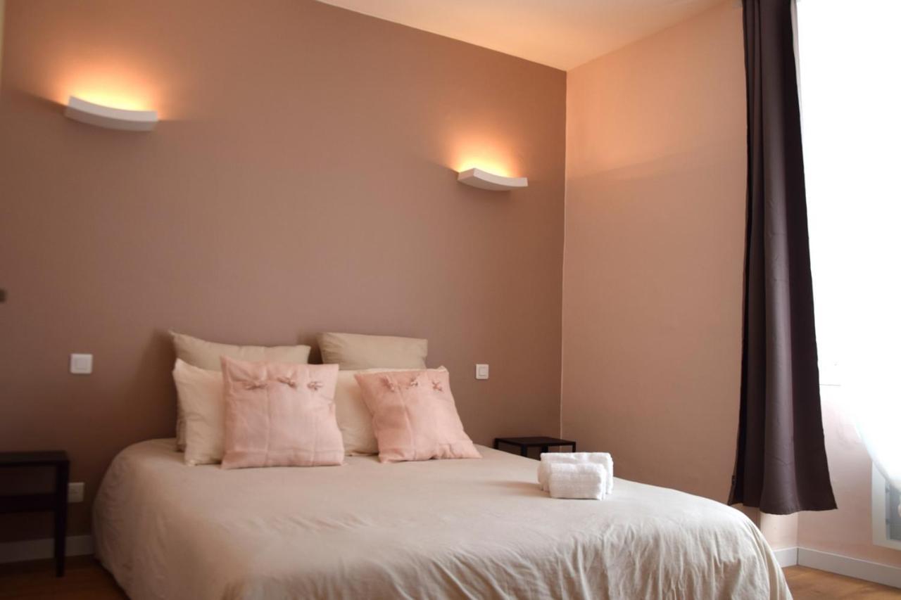 Le Lys Hotel Lacrouzette Kültér fotó
