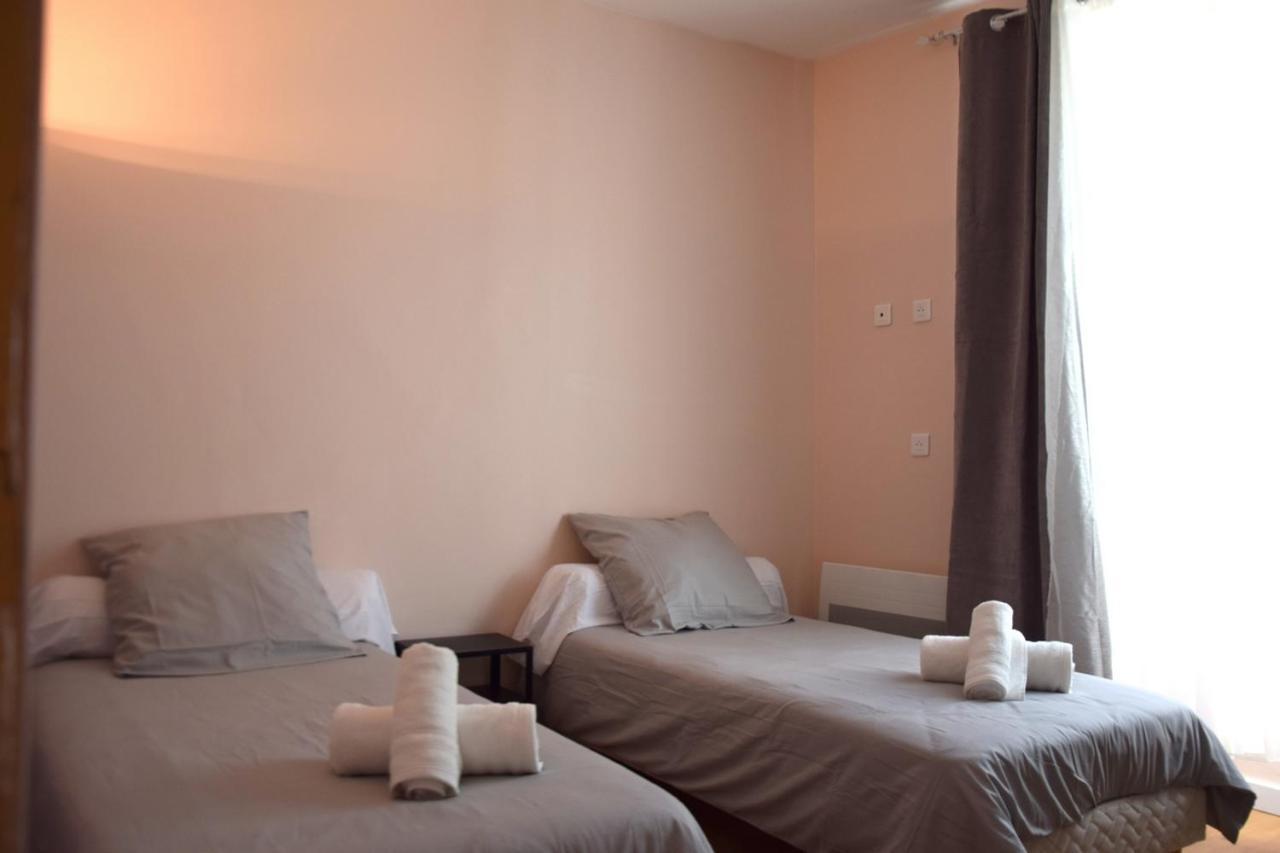 Le Lys Hotel Lacrouzette Kültér fotó